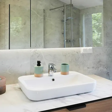 Familienfreundliches Designerhouse شقة